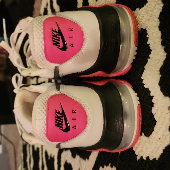 Nike Air - Picture 4 of 14